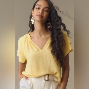 NWT Size L - Cloth & Stone Short-Sleeve Ruffle-Neck Top